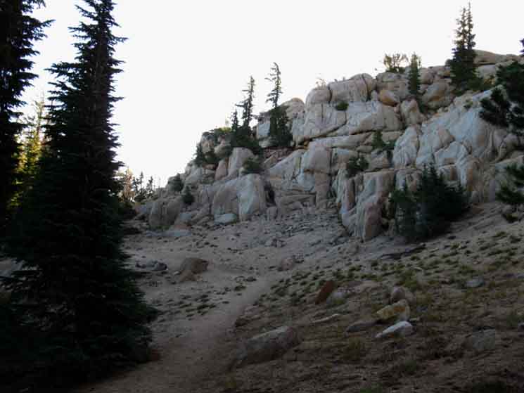 Hiking around Ebbetts Peak to Ebbetts Pass.